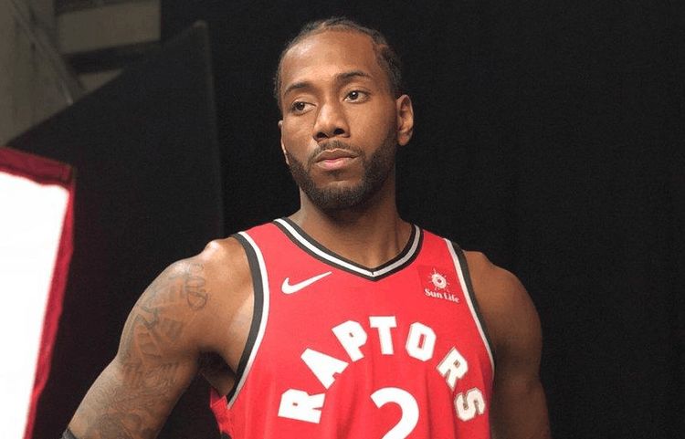 NBA：凯尔特人主场大胜奇才 双探花合砍60分（NBA：绿军主场狂胜奇才，双探花联手轰下60分）