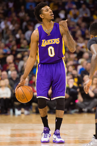 中国足协代表团访问法兰克福俱乐部，双方开展深度交流（中国足协代表团拜访法兰克福俱乐部，双方开展深入沟通）