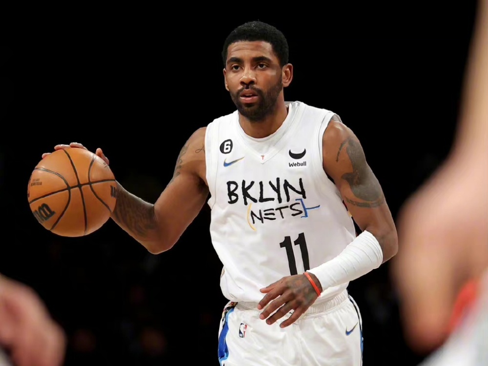 本赛季俱乐部双人组进球榜：凯恩+迪亚斯37球高居第一（俱乐部本季双人进球榜：凯恩与迪亚斯以37球领跑）