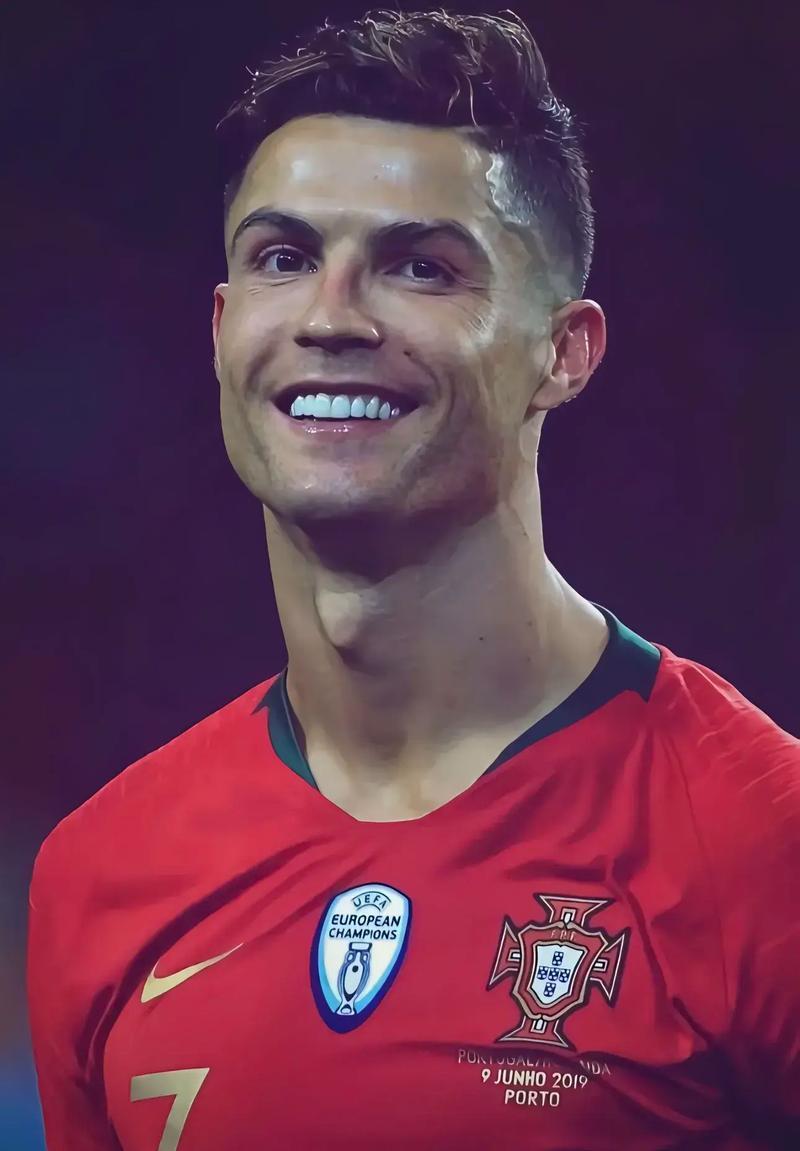 意媒：裁判协会认为米兰vs拉齐奥VAR介入错误，并将予以停职（意媒：裁判协会认定米兰对拉齐奥VAR介入有误，涉事人员将被停职）